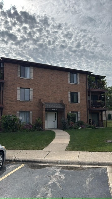 Building Photo - 669 Briar Hill Ln