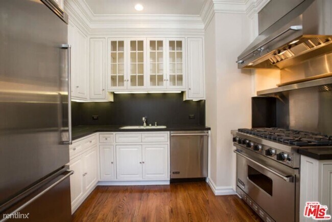 Building Photo - 2 br, 1.5 bath House - 169 S Rodeo Dr