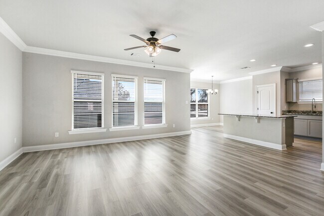 Foto del edificio - 26144 Trinity Ln