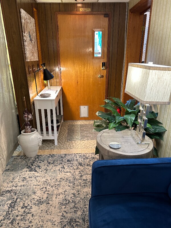 Foto del edificio - 727 N 179th Pl