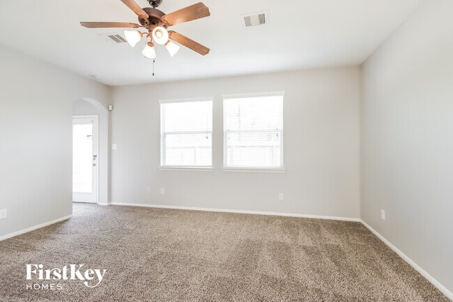 Foto del edificio - 21702 Mossy Field Ln