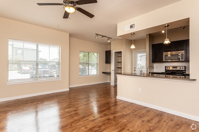 2HAB, 2BA - 1024SF sala de estar & Comedor - Cibolo Crossing Apartments