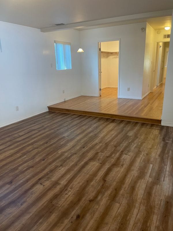 Building Photo - 5623 Murietta Ave