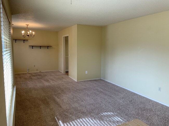 Building Photo - Available Now! Charming 3/2/2 Corner Lot Home