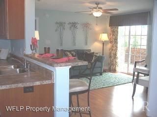 Building Photo - 206 Capstone Dr