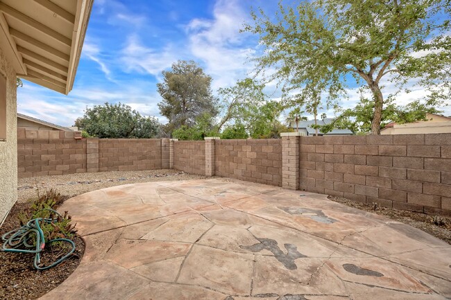 Foto del edificio - Lovely  South Scottsdale Charmer!