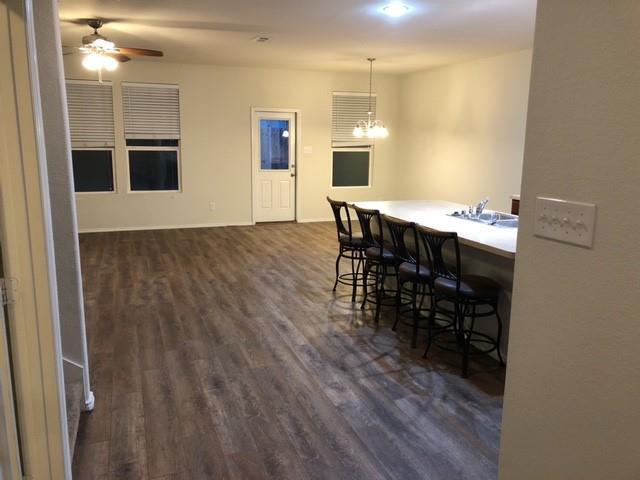 Building Photo - 8921 Puerto Vista Dr