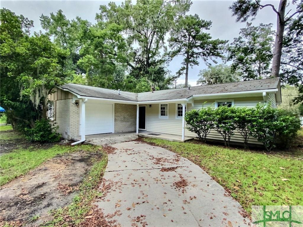 Primary Photo - 302 Willow Rd