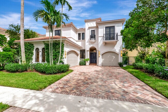Building Photo - 17921 Villa Club Way