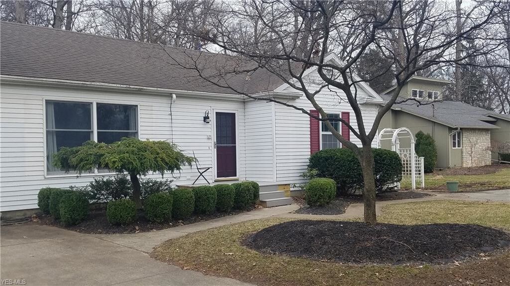 3416 Galloway Rd, Sandusky, OH 44870 Room for Rent in Sandusky, OH