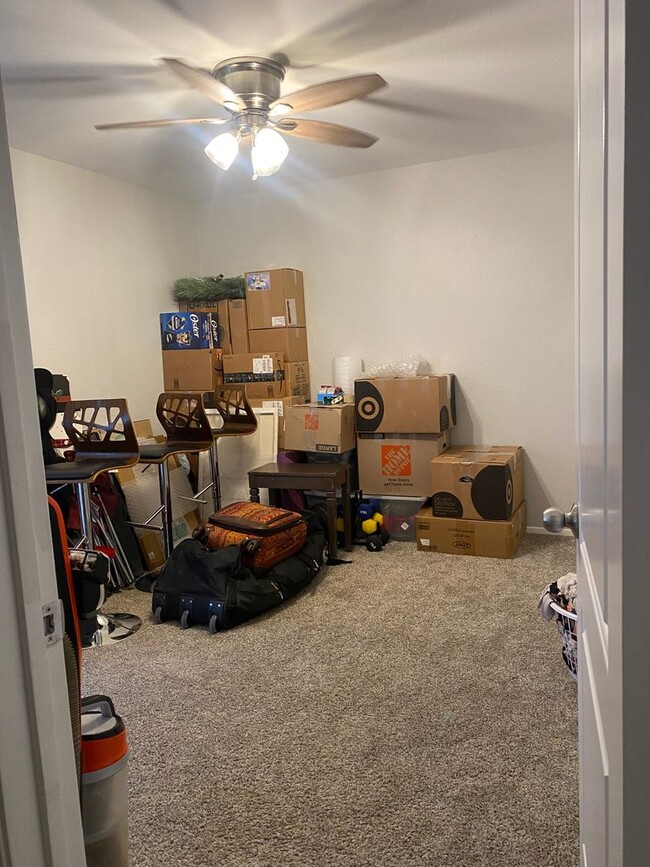 Building Photo - 1402 Baylor Dr