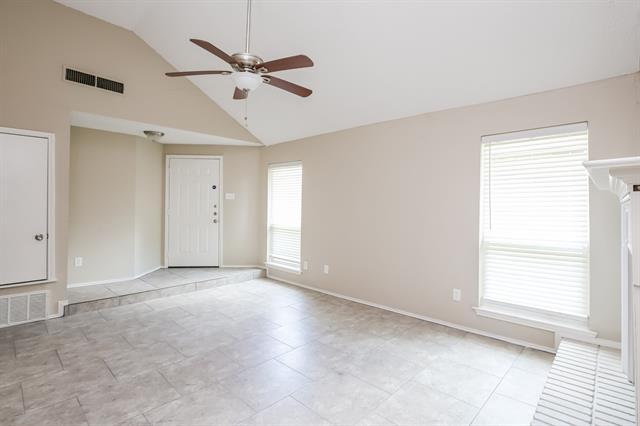 Foto del edificio - 1144 Paintbrush St