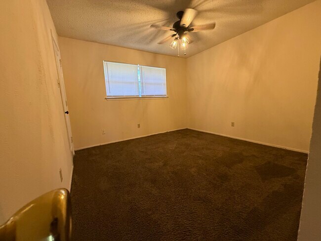 Building Photo - 508 Dogwood Trail