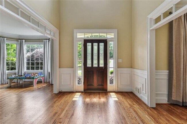 Building Photo - 12190 Winding Oak Trail