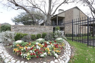 Building Photo - Prestonwood Green Condos