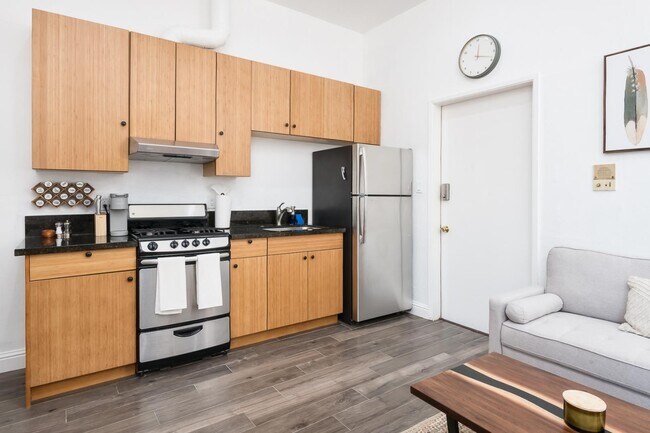 Foto del edificio - 1440 Linden St