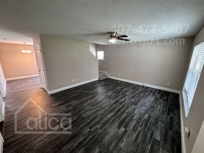 Building Photo - 3756 Dartford Dr