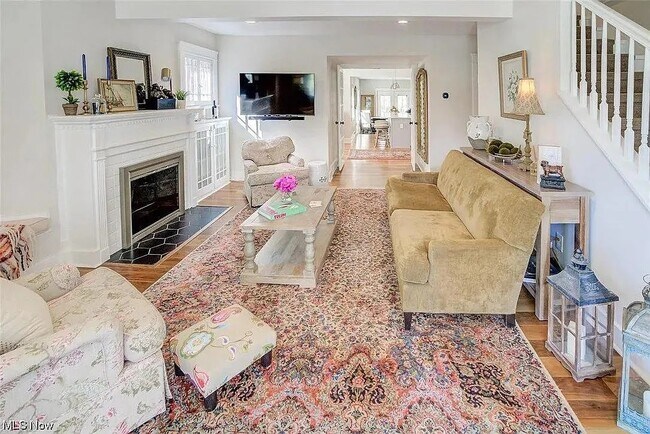 Foto del edificio - 343 E Garfield Rd