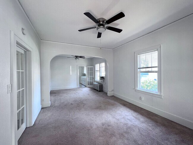 Building Photo - 302 1st Avenue