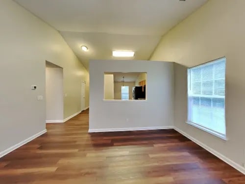Foto del edificio - 105 Bosburg Dr