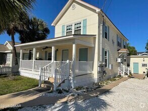 Building Photo - 37 S Wild Olive Ave