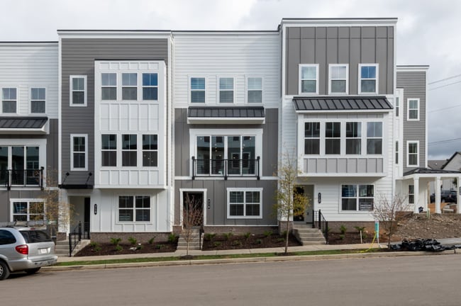 Building Photo - 714 41st Ave N