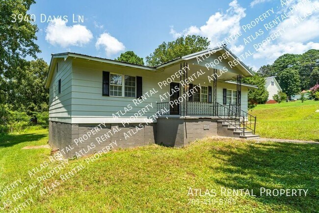 Building Photo - 3940 Davis Ln