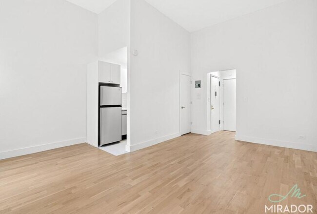 Foto del edificio - 0 bedroom in New York NY 10011