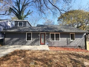 Building Photo - 1191 Arlington Ave SW