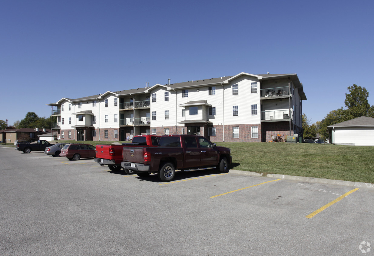 Primary Photo - Ashley Square Apartments