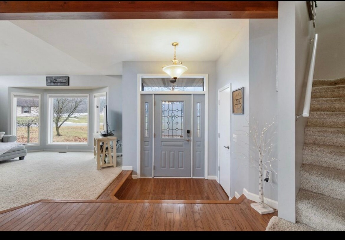 Foto principal - 7151 Bayview Rd