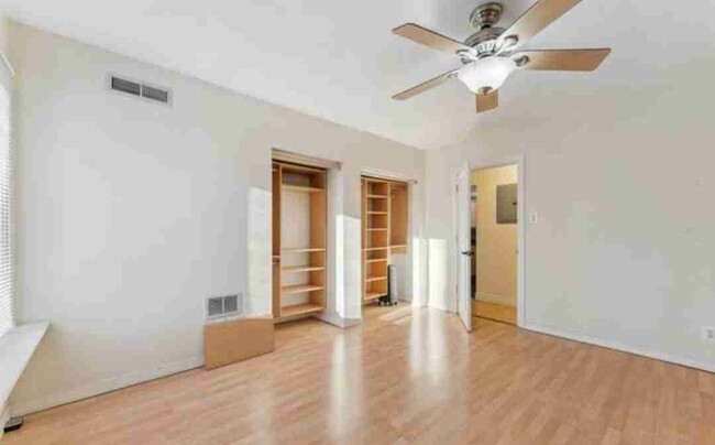 Foto del edificio - 10114 Campus Way S
