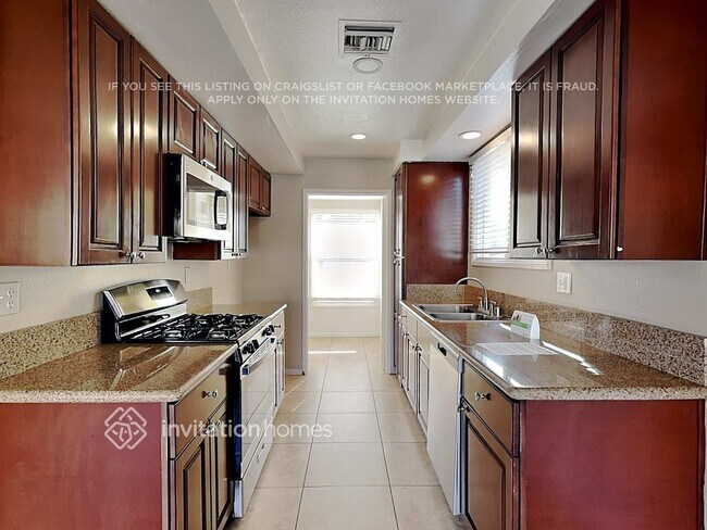 Foto del edificio - 10126 Stafford St