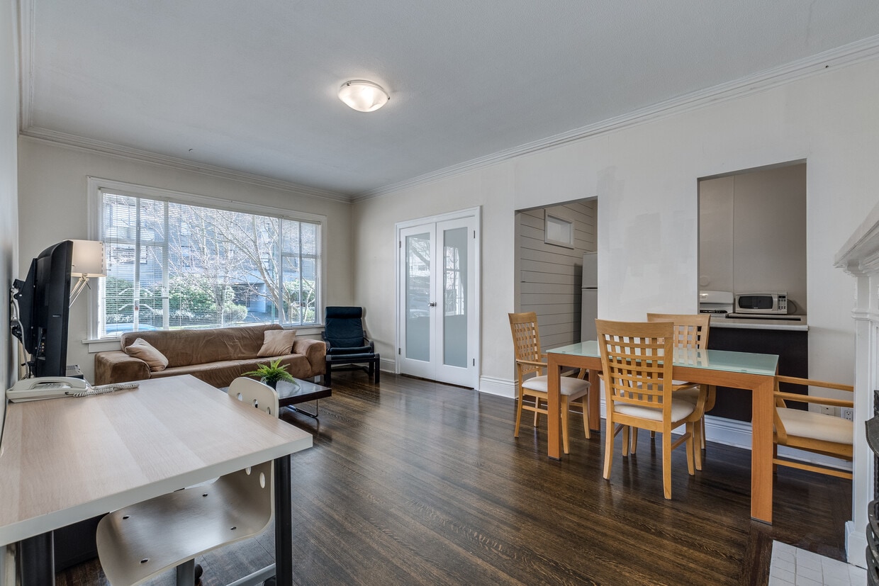 Photo principale - 935 Jervis St