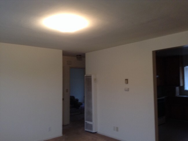Building Photo - 280 Tognazzini Ave