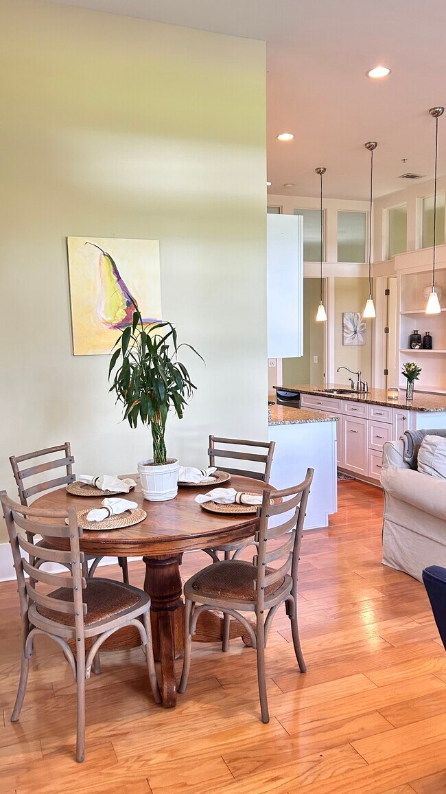 Foto del edificio - 150 Cherokee Farms Rd
