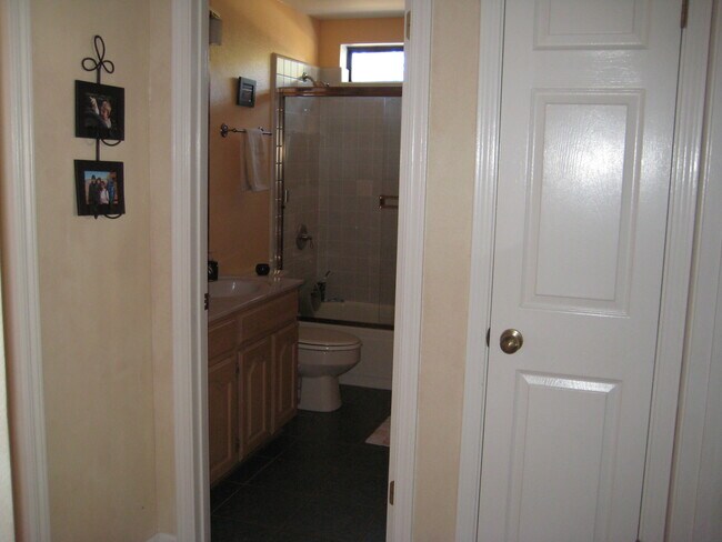 Foto del edificio - 3496 S Moore Cir