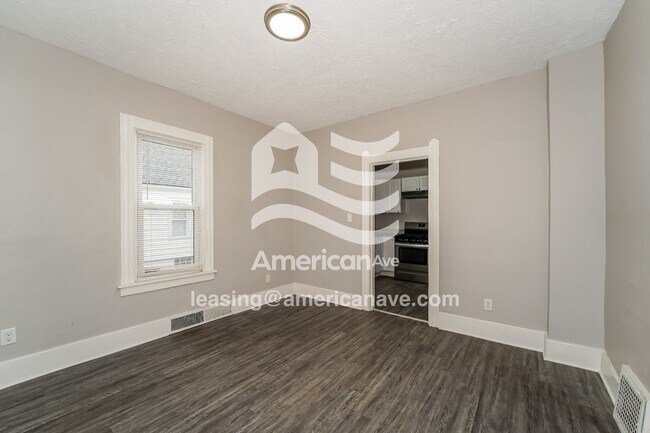 Foto del edificio - 912 E 34th St