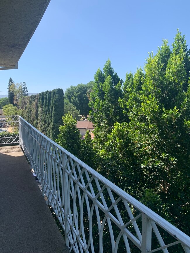 Foto del edificio - 19029 Nordhoff St