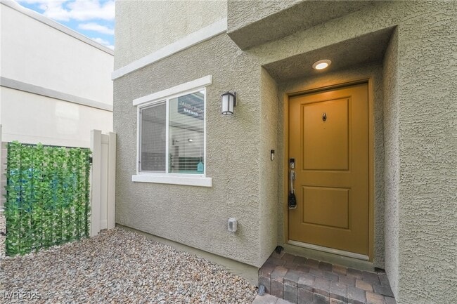 Building Photo - 6858 Truffle Gray St