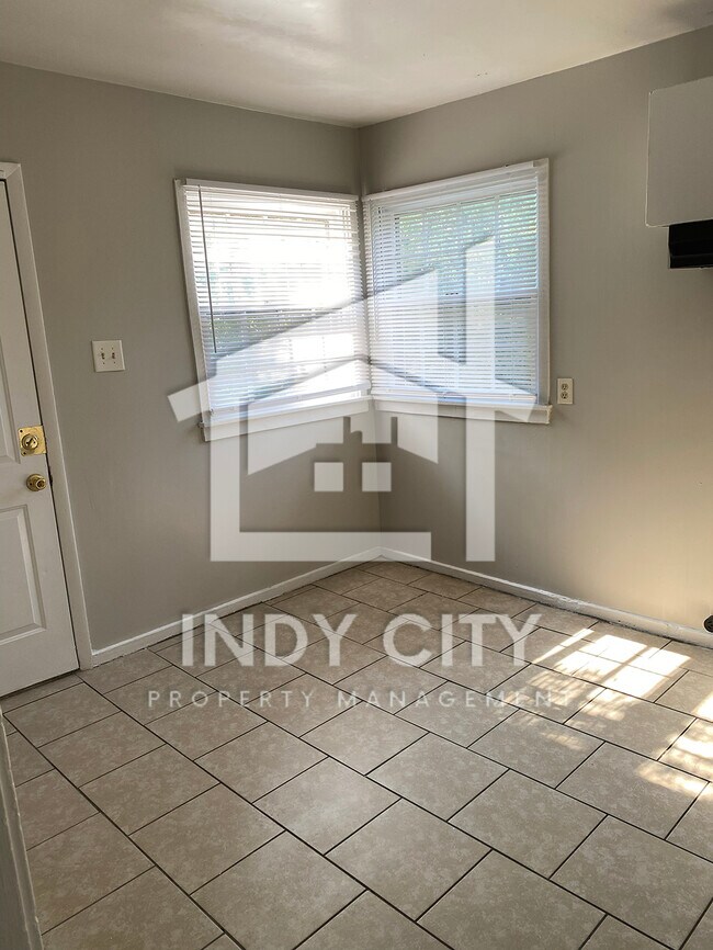 Building Photo - 6132 Raleigh Dr