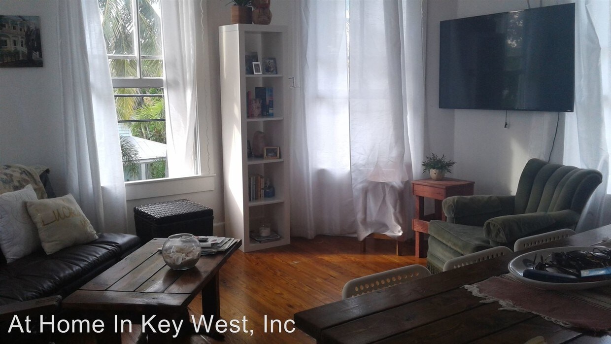 Primary Photo - 2 br, 2 bath House - 1220 Newton Street #5