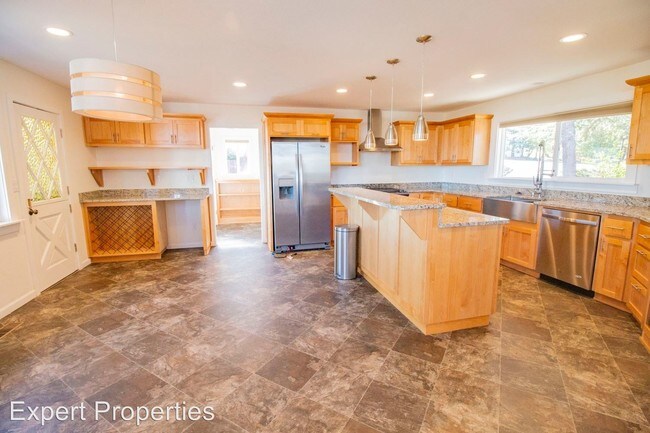 Foto del edificio - 3 br, 3 bath House - 305 Conestoga Circle