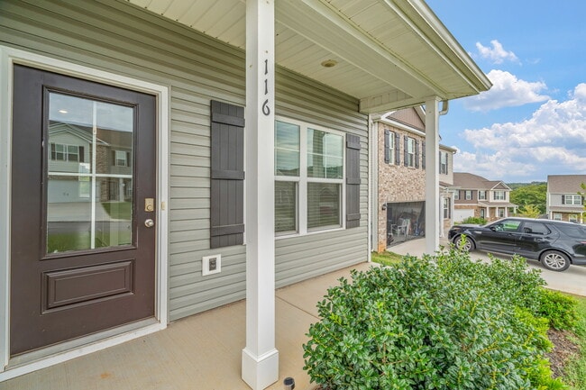 Building Photo - 116 Kaley Ln