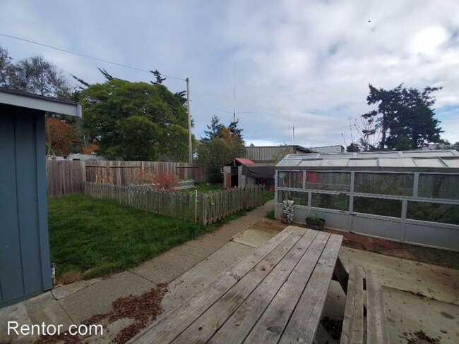 Building Photo - 2 br, 2 bath House - 2050 Park Rd