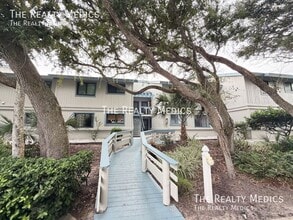 Building Photo - 2040-4401 Sea Mist Dr-