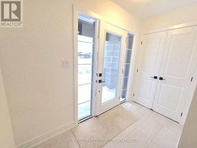 Building Photo - 79 Creighton Dr