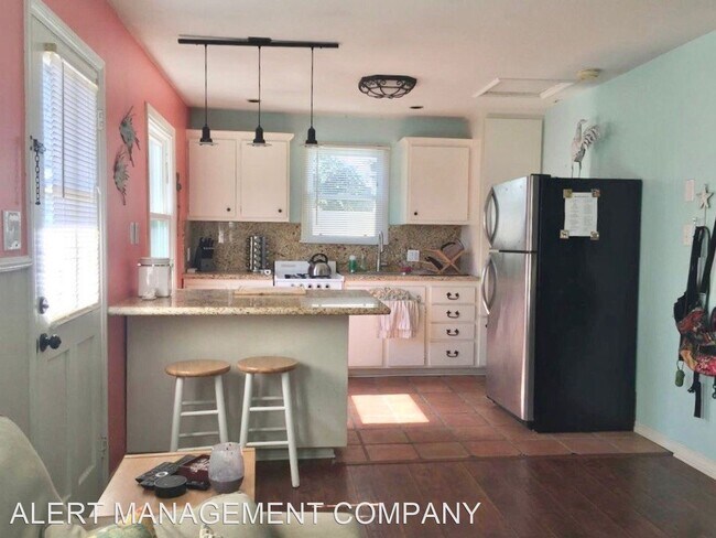 Foto del edificio - 61 S Crimea St