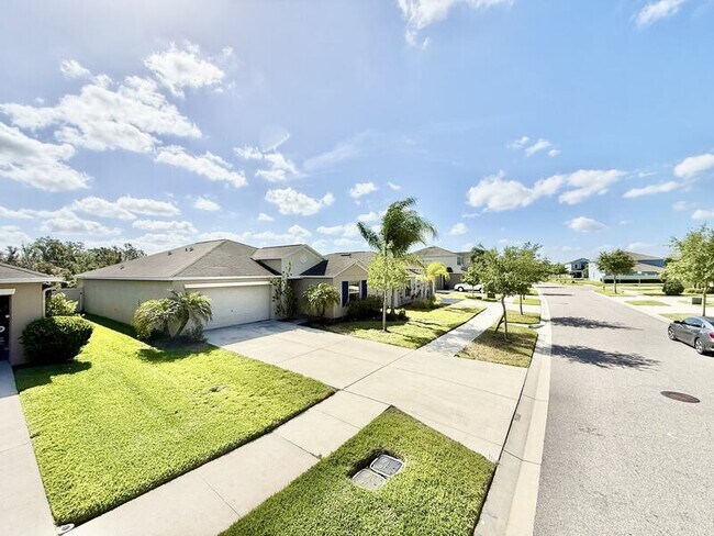 Foto del edificio - 17134 White Mangrove Dr