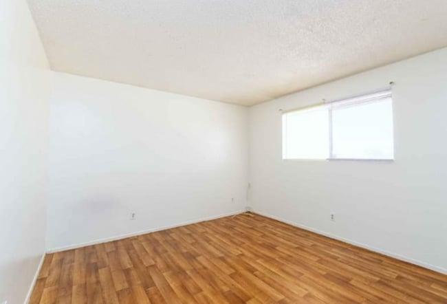 Foto del edificio - 535 W Barnard St